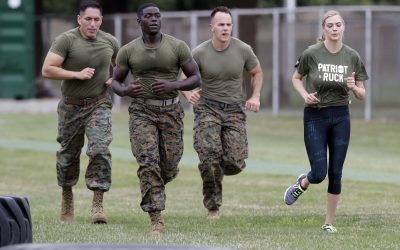 Marines Fitness Instructor Puts Kate Upton through Her Paces